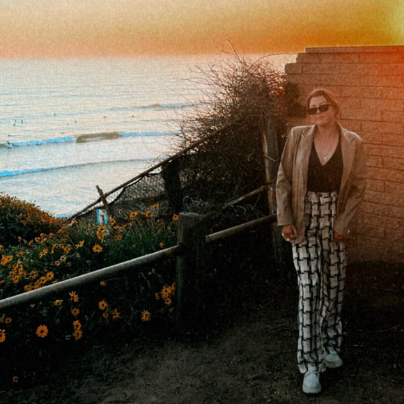 Geometric Patterned Pants - Picture 6 of 7